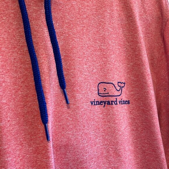 MENS MEDIUM VINEYARD VINES PERFORMANCE HOODIE - Picture 2 of 7